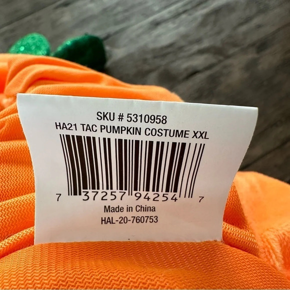 Thrill & Chills Size XXL Dog Pumpkin Halloween Costume Plush Sequins Fun Funny - Picture 5 of 5